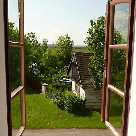Statek Chmelovice